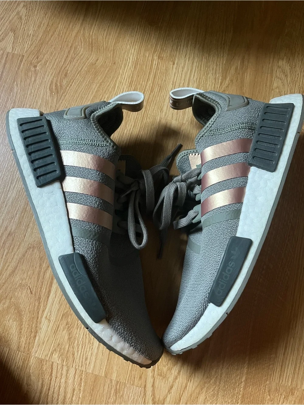 Adidas shoe - women’s size 10